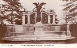 2044  -  Titanic Engineers Memorial, Southampton